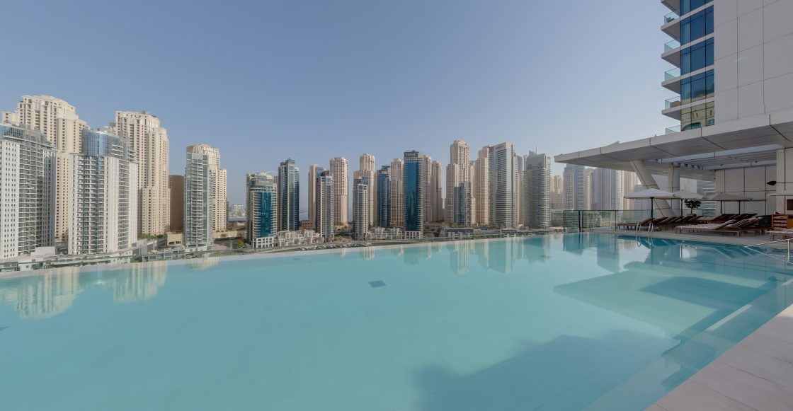 Vida Emirates Hills, Marina & Yacht Club